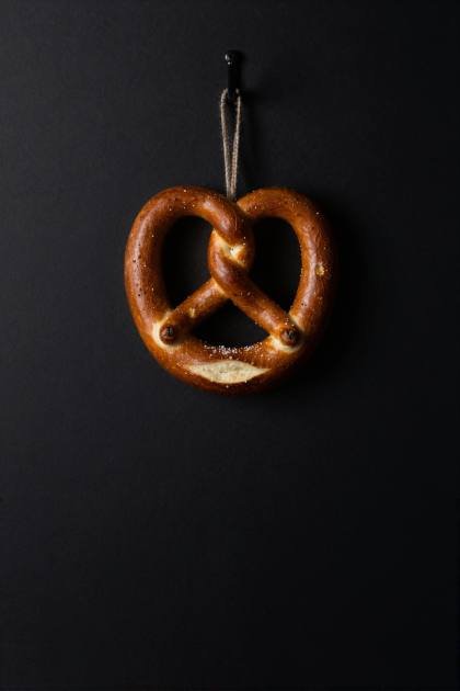 Brezel am Haken