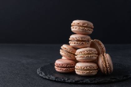 Macarons im Türmchen