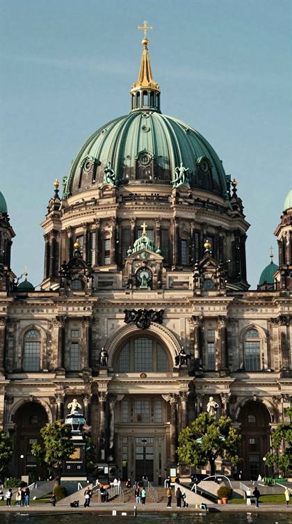 Berliner Dom mit Kuppel