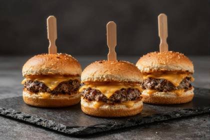 Drei Mini-Burger