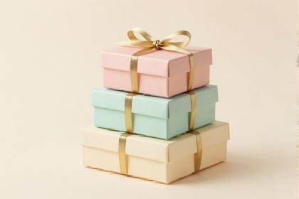Pastell-Geschenkstapel