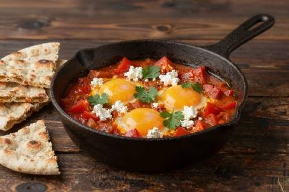 Shakshuka aus dem Gusseisen