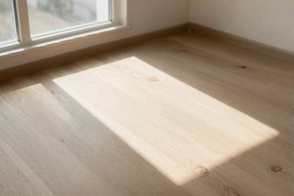 Fensterschatten auf dem Boden