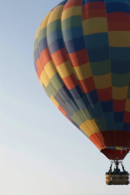 Heißluftballon (hoch)