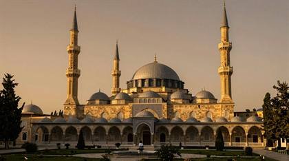 Große Moschee mit vier Minaretten