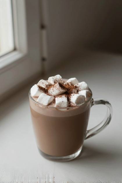Kakao mit Marshmallows (hoch)